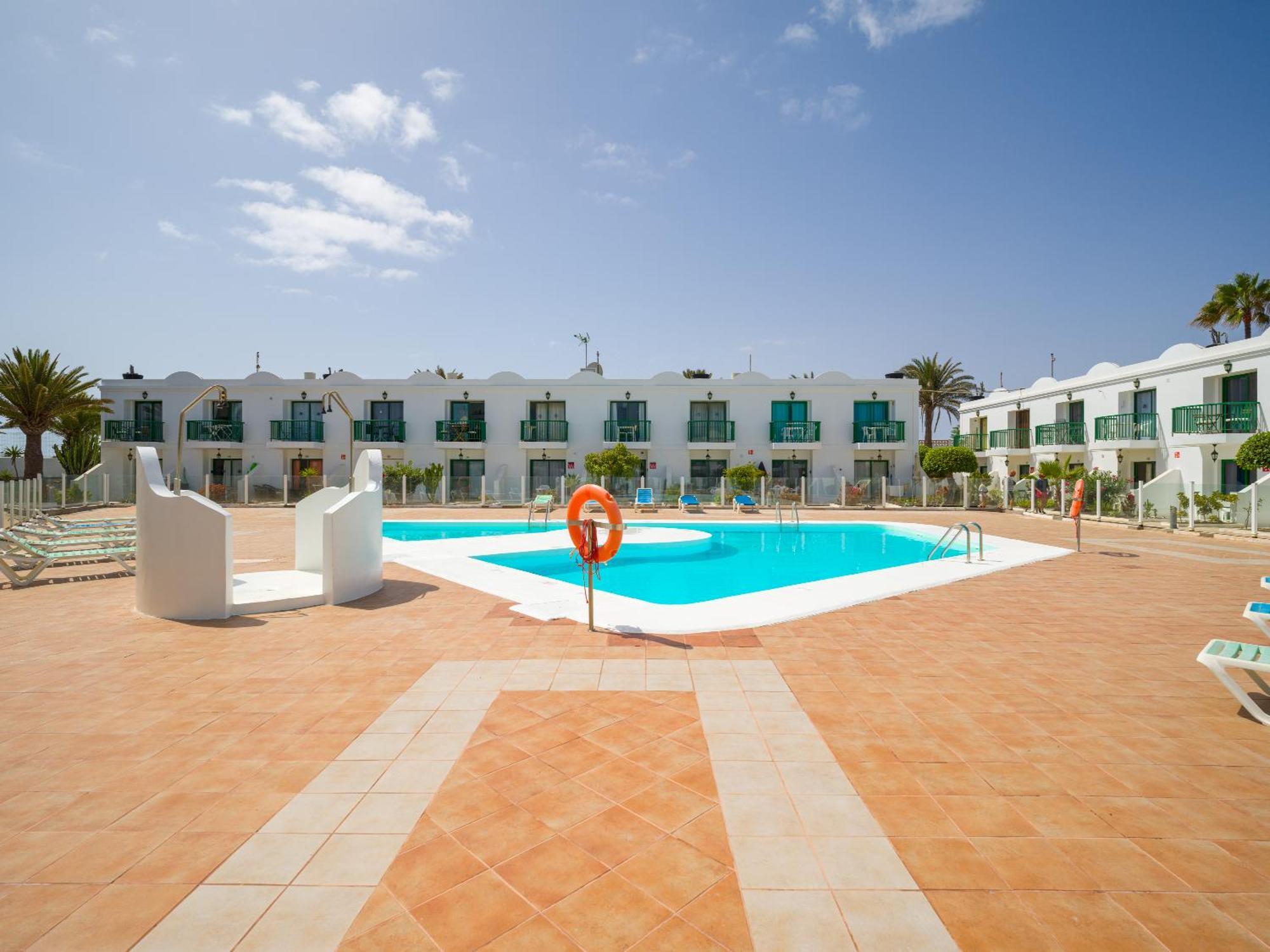 Sea Breeze Pool View & Wifi By Irent Fuerteventura Apartman Corralejo Kültér fotó